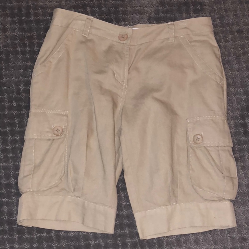 Tan linen cargo shorts size small